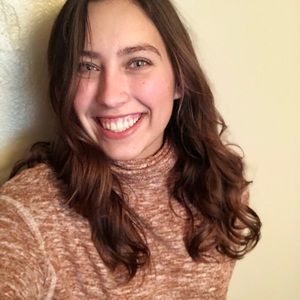 Meet your Posher, Lexi